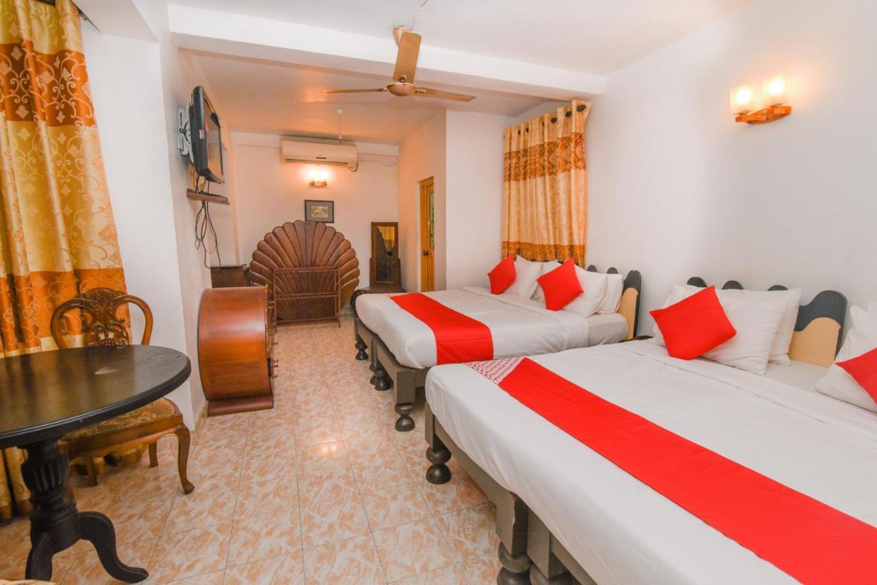 Oak Wood Inn Канди Экстерьер фото